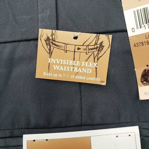 Haggar Pant Men 40x31Pleated Cuffed Invisible Flex Waistband Dark Navy Khaki NWT - Picture 4 of 11